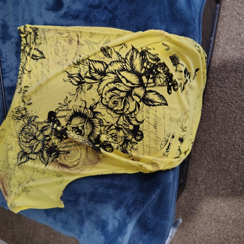 Yellow Floral Graphic Tank Top